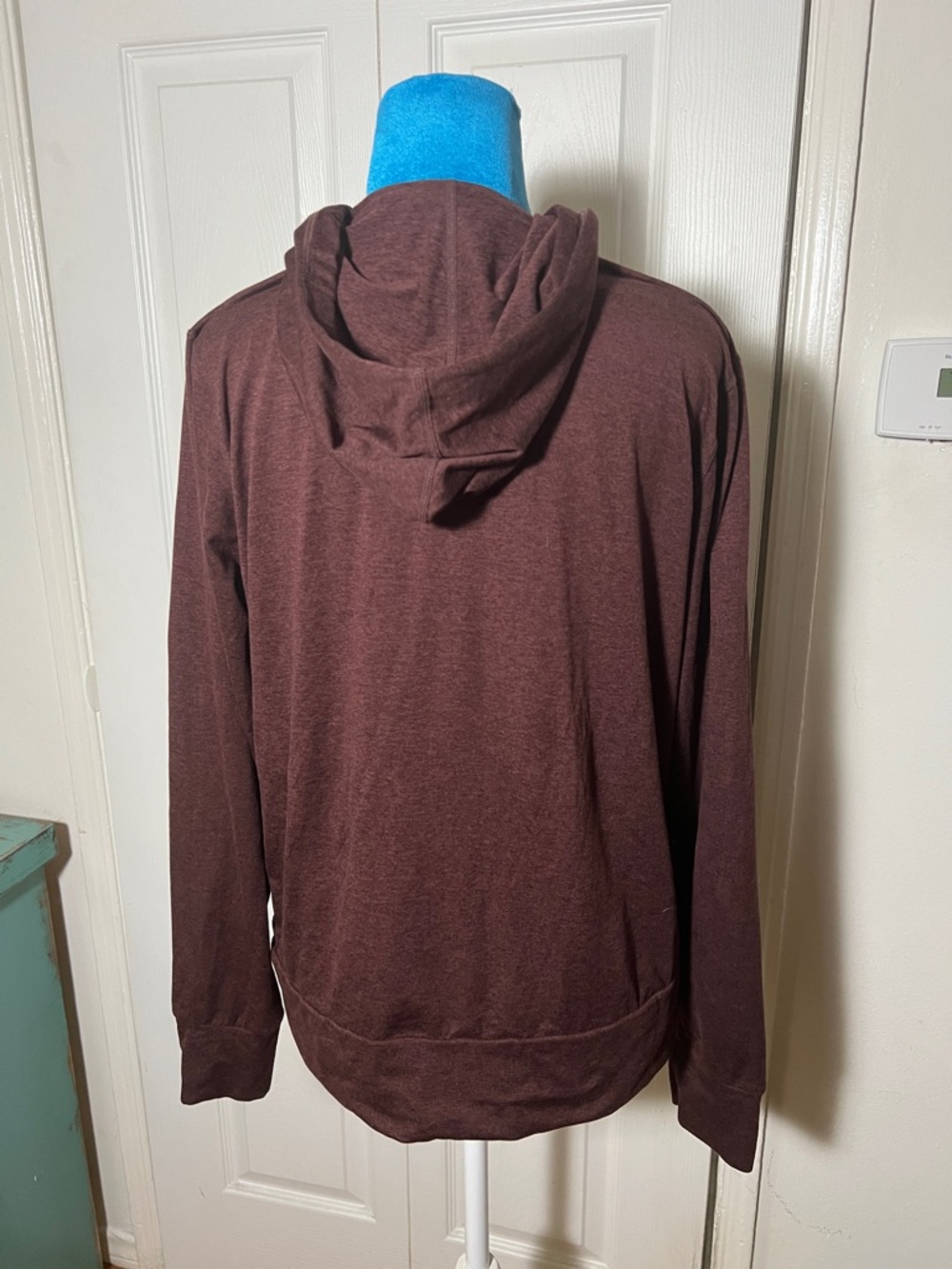 Vuori Athletic Full Zip Hooded Sweatshirt Women’s Medium Super soft - Picture 7 of 8